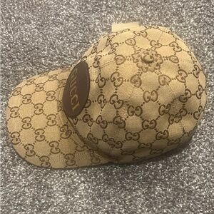 Gucci hat -brown